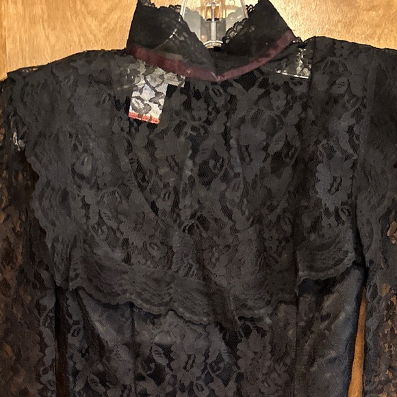 Gunne Sax Black Lace Top Size 7  or S - Picture 4 of 15